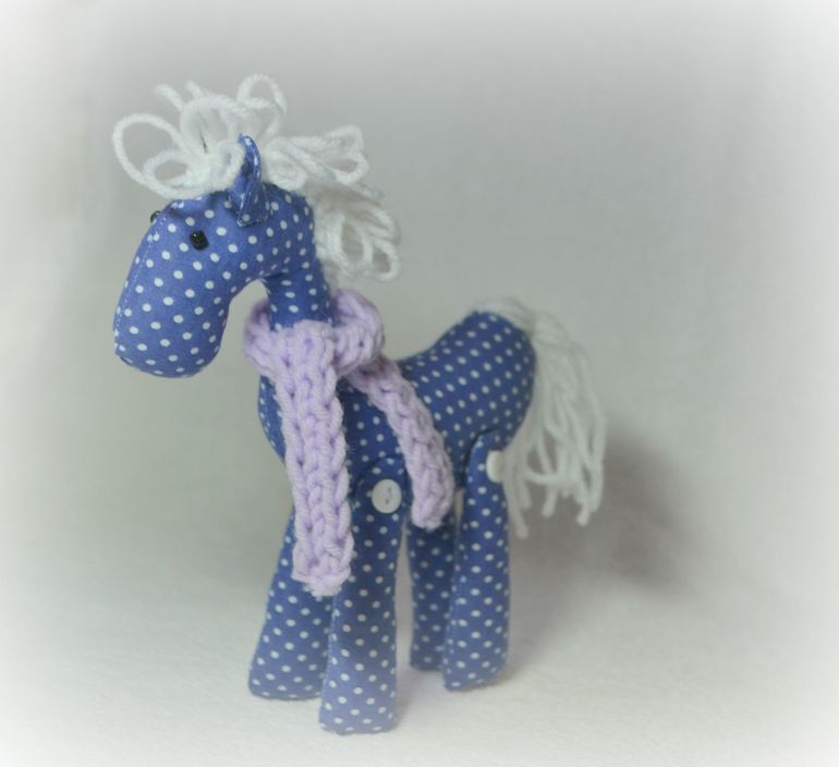 Еще лошадка)