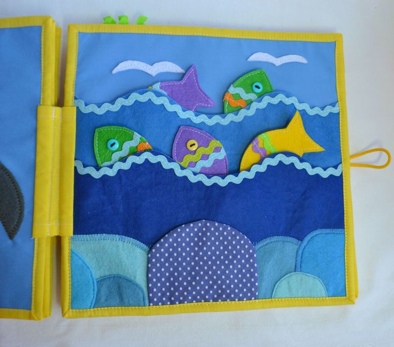 Именная развивающая книжечка)