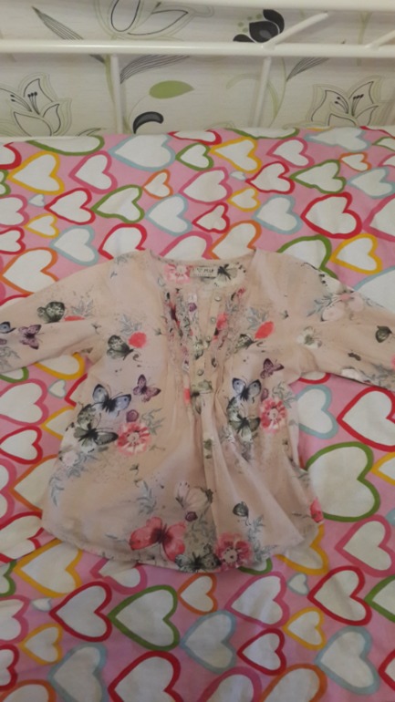 фирма Next для девочки 110-116 пакетом 1000р