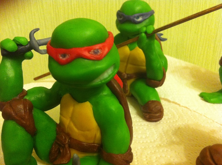 Черепашки ниндзя...
