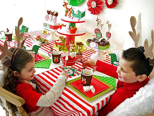 Небольшой наборчик для оформления новогоднего стола- СКАЧИВАЕМ)))