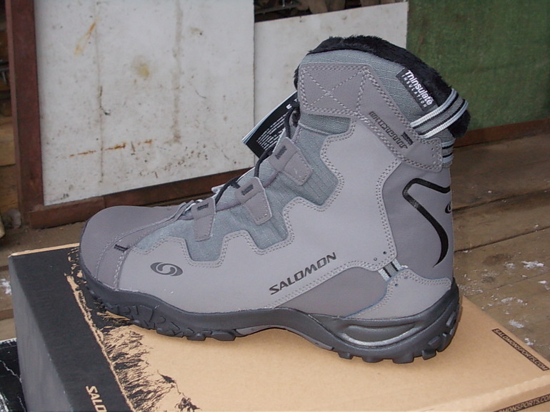 продам ботинки Salomon  MERRELL  GRAVEL SPORTновые