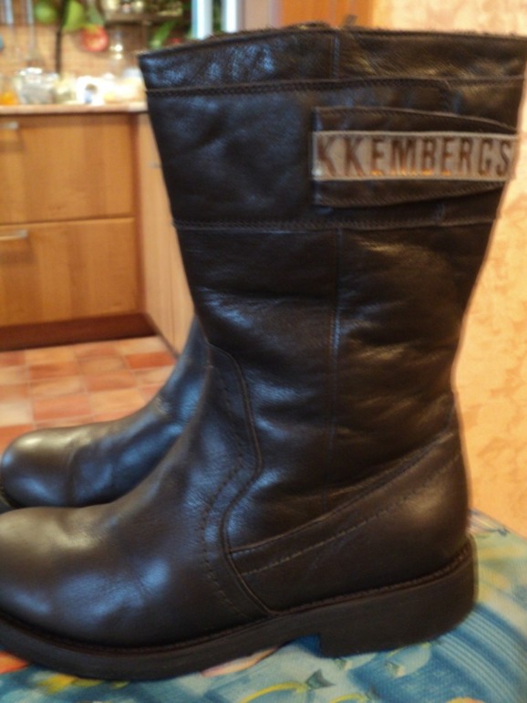 DG кроссовочки,кожа (д/с) р.24 - 1600 руб. САПОЖКИ зимн.с мехом овчина BIKK р.39(на наш 38)новые