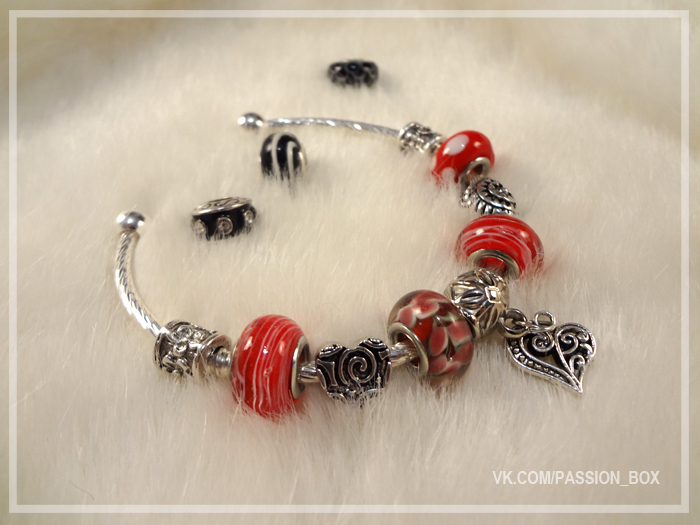 Браслеты в стиле Pandora