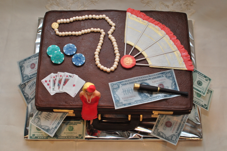 Чемодан с деньгами