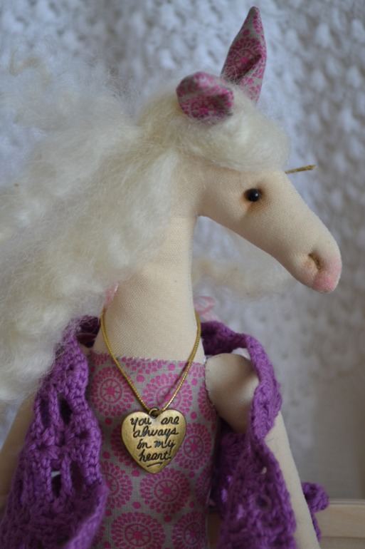 Лошадки в снегу