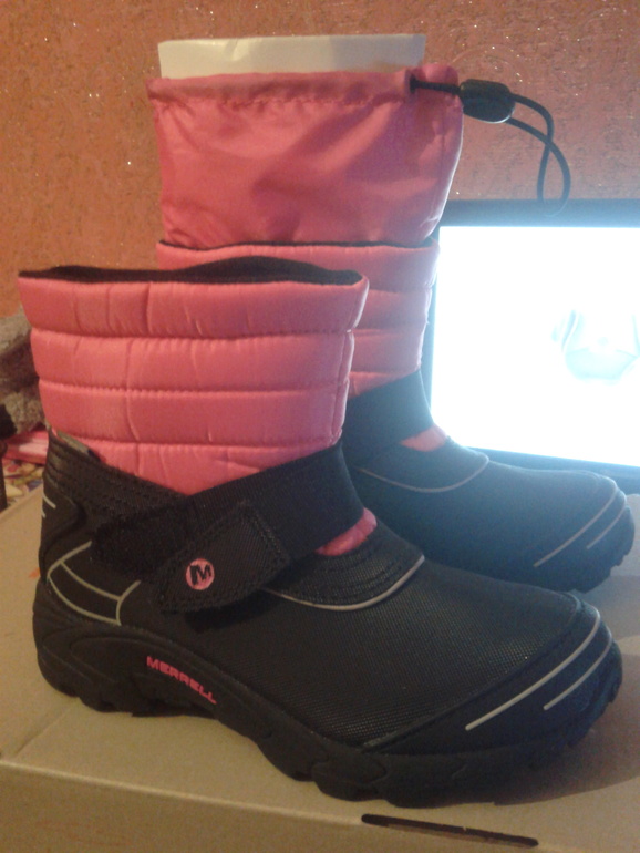 Сапоги MERRELL р-р30.новые с этикеткой, в коробке 2000 р с почтой.