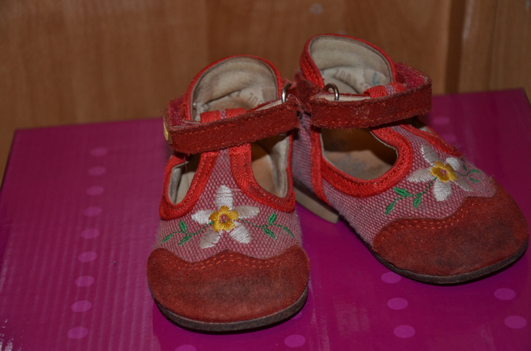 Отдам даром детские вещи на разный возраст м. Чертановская