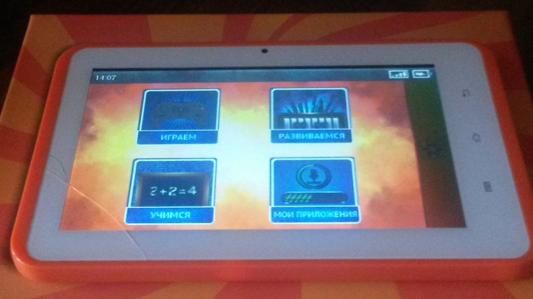 Play Pad 2  2500 р.