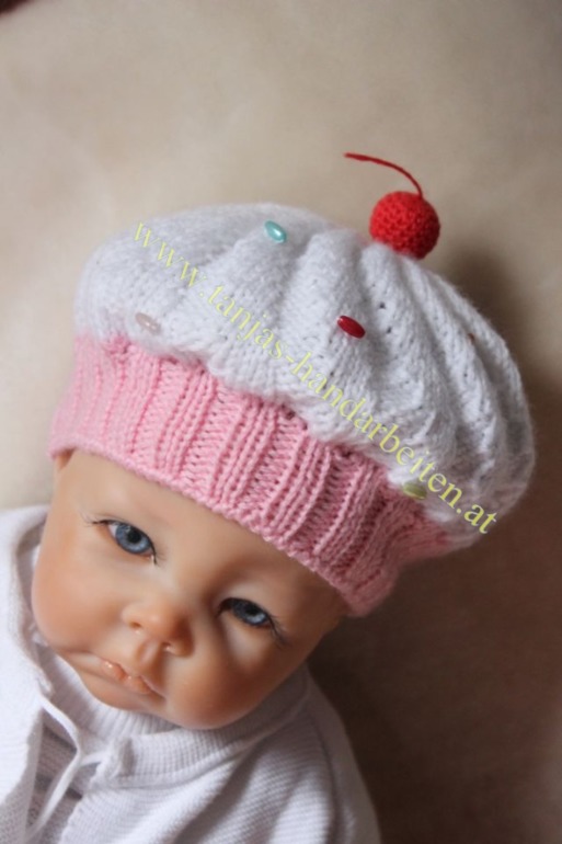 Шапочки для фотосессий в наличии.