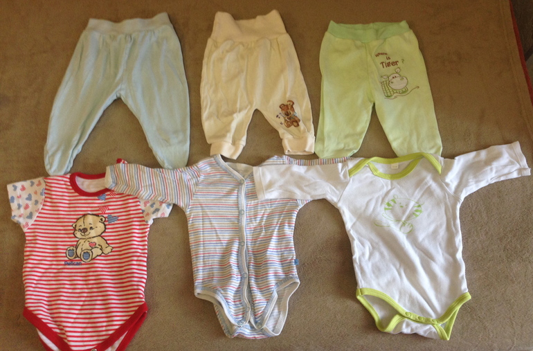 Отдам в дар! Одежда от нуля до трех месяцев