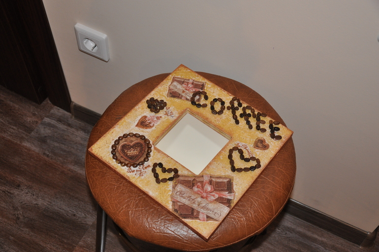 попытка задекупажить зеркало