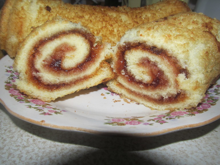 домашний рулетик за 6 минут))