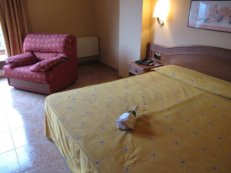 Подборка лучших туров 16 ноября. Шри-Ланка, Андорра, Доминикана, Таиланд.