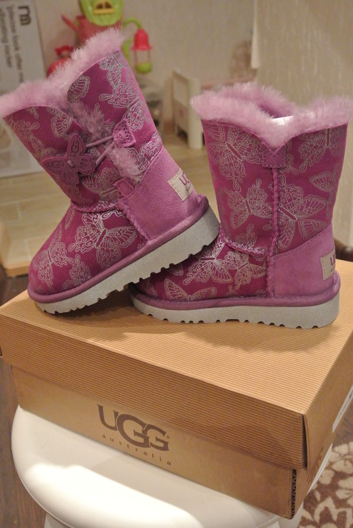 UGG kids