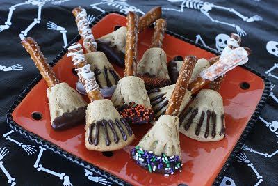 Готовимся к Хэллоуину. Школа маленьких ведьм.