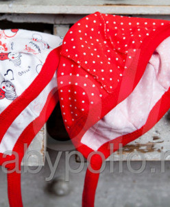 Комплект из двух чепчиков