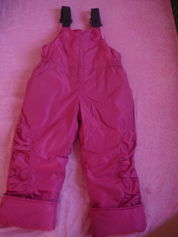 Демисезонный п/комбинезон 110 размер 900 руб.