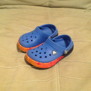 CROCS на мальчика, размер 8-9