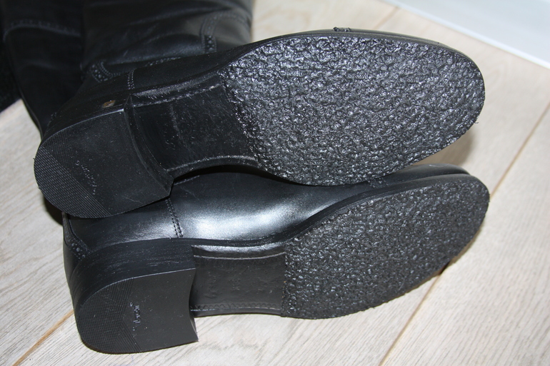 ***LOUIS VUITTON***CHRISTIAN LOBOUTIN***. оригиналы!