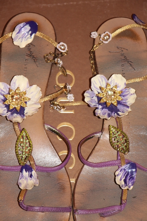 Добавила!!!Брендовые туфли Versace, Dior, Christian Louboutin, Miu Miu