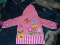 Красочные плащики – дождевики от популярного англи