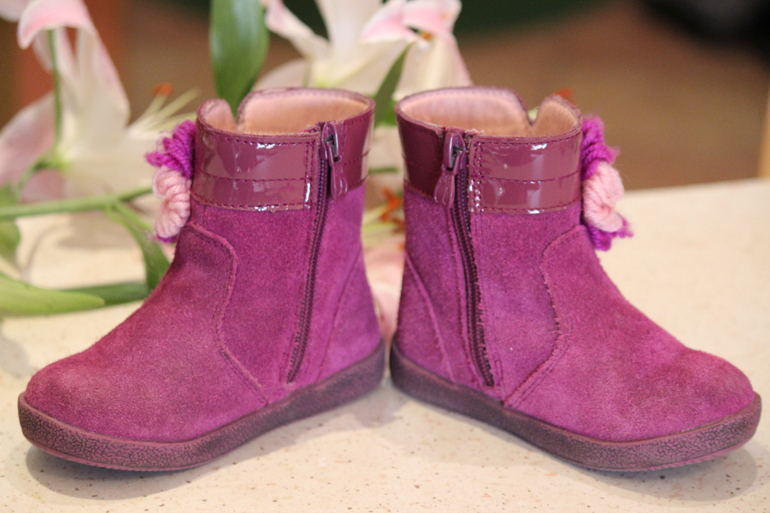 Crocs (С7), Капика (Kapika, разм.23), Minimen (разм.23), PrettyGirl (разм.23)