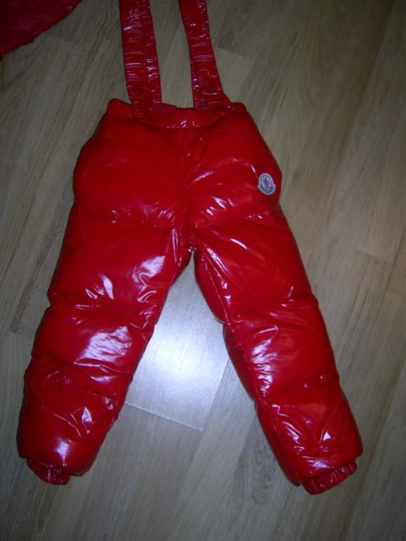 Moncler - с номером, размер 4 года