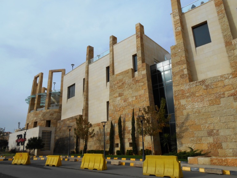taj mall
