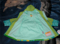 Красочные плащики – дождевики от популярного англи