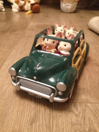 Авто с семьей кроликов Sylvanian Families