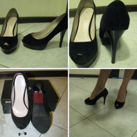 Замшевые туфли.