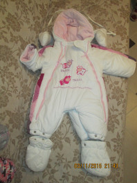 Зимние комбинезоны