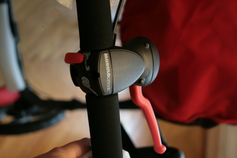 Bebe Confort High Trek (цвет intense red)