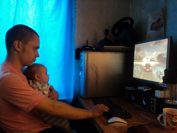 дочка вся в папулю))))))))))))))))))