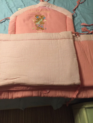 Бортик в кроватку