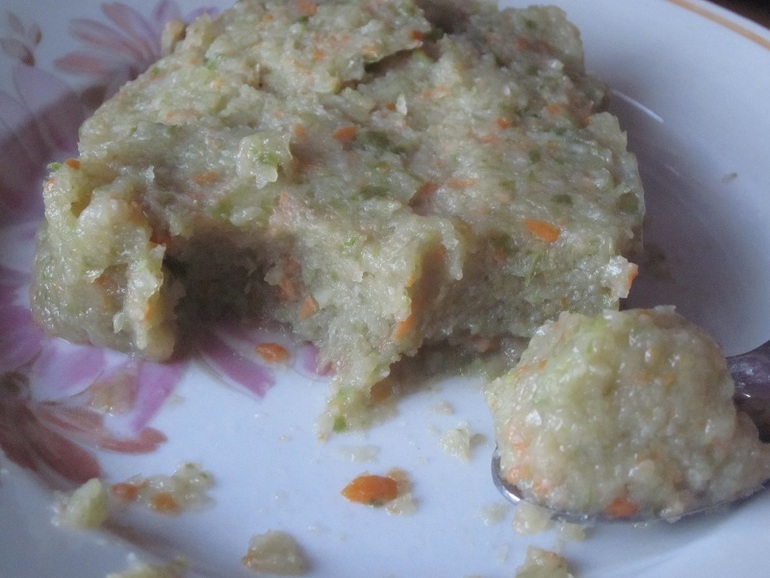Рыбное суфле с овощами на пару.
