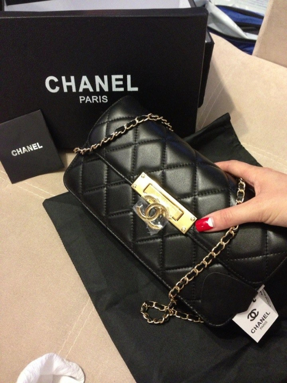 Сумки натуральная кожа, Valentino, Chanel, Moschimo