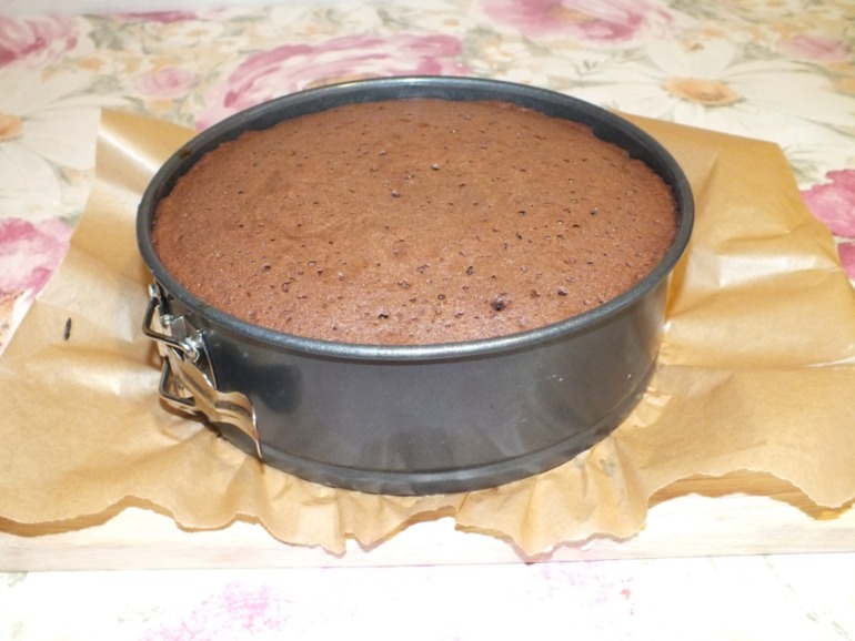 Шоколадный бисквит