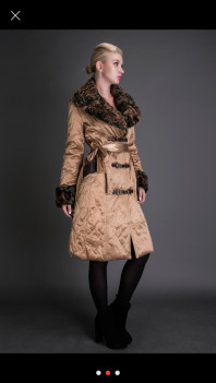 Пальто утепленное с натуральным мехом