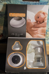 Молокоотсос Tommee tippee