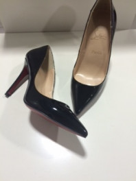 Туфли новые Louboutin 36 размер