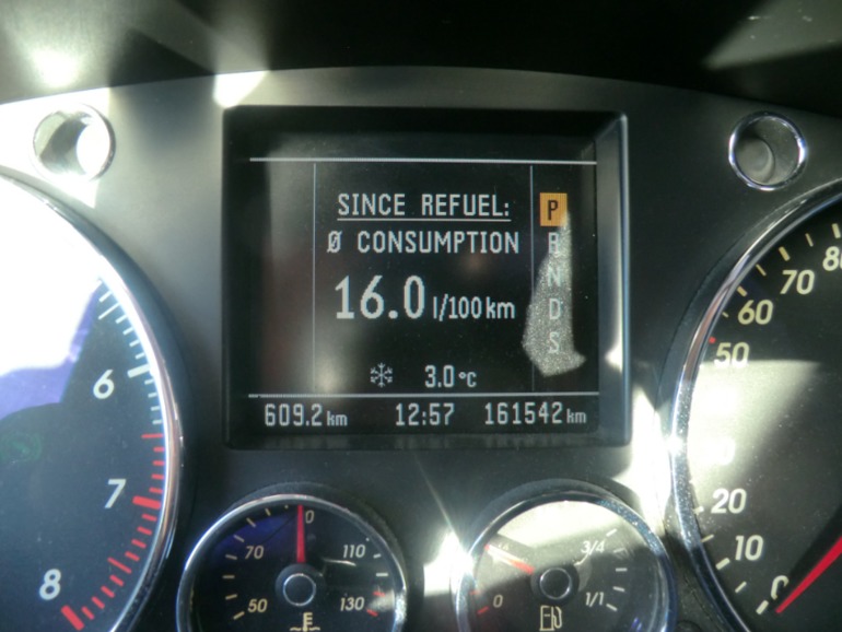 Продам VOLKSWAGEN TOUAREG