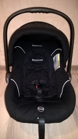 Продам автокресло-переноску Kiddy Nest