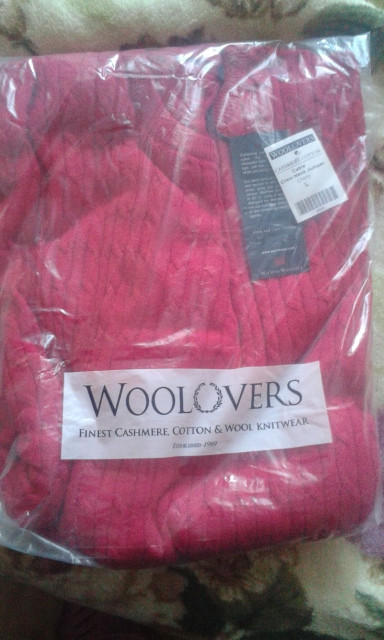 Продам свитера 54разм woolovers