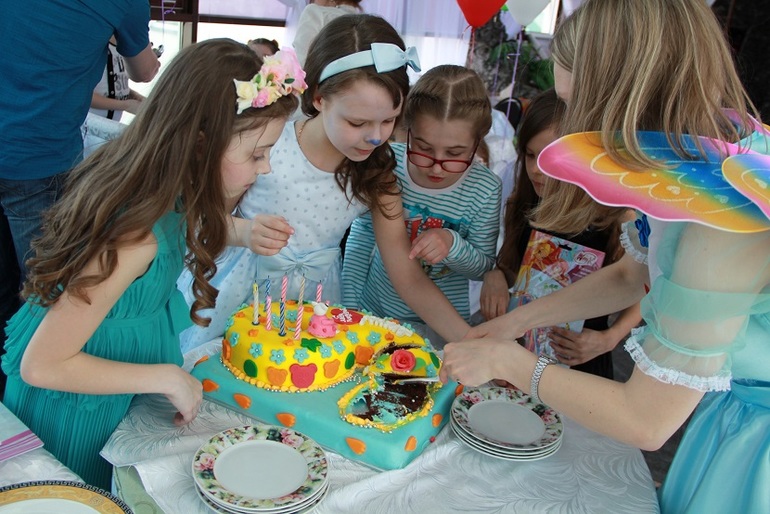 Наш День Рождения. Дианочке 9 лет