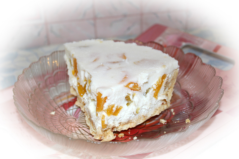 Творожный чизкейк с персиками (без выпечки)