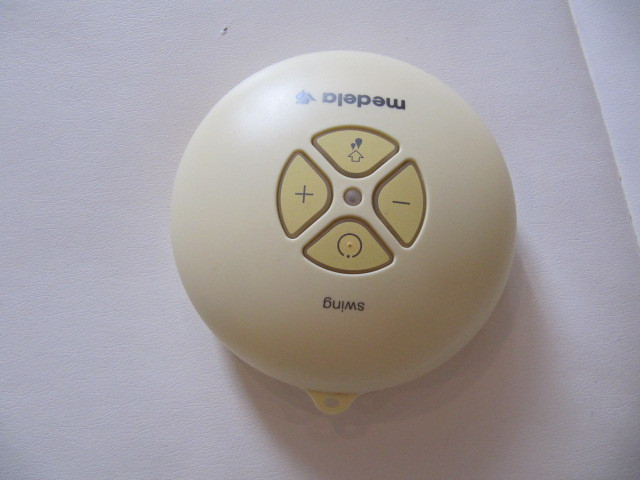 Продам Электрический молокоотсос Medela Swing б/у 2500