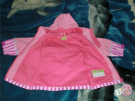 Красочные плащики – дождевики от популярного англи