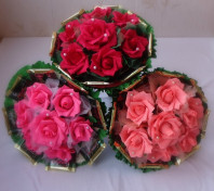 Букеты из конфет и торты из памперсов